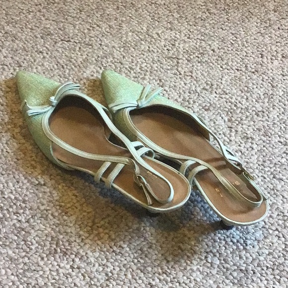 Stuart Weitzman kitten heels SZ 8 M - Picture 3 of 7